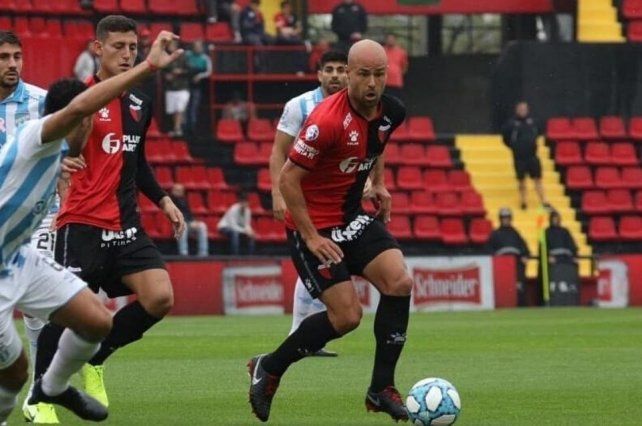 Versiones cruzadas entorno a la deuda entre Matías Fritzler y Colón. Siguen negociando.