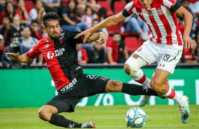 Marcelo Estigarribia entrena en Paraguay y se aleja cada vez más de Colón. Prensa Colón