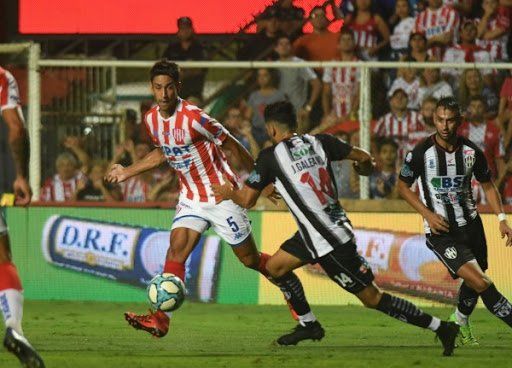 Emanuel Cecchini debe volver a Santa Fe y cumplir 14 d&iacute;as de aislamiento.