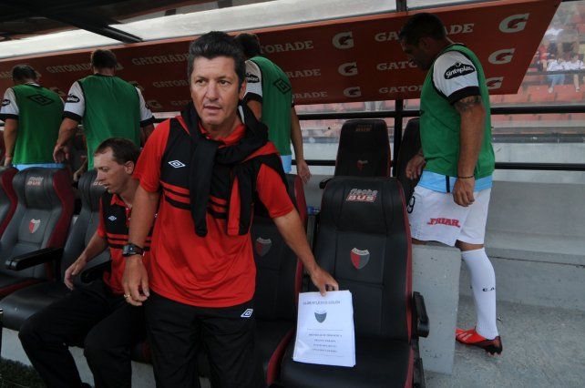 Mario Sciacqua descart&oacute; la chance de ser manager de Col&oacute;n.
