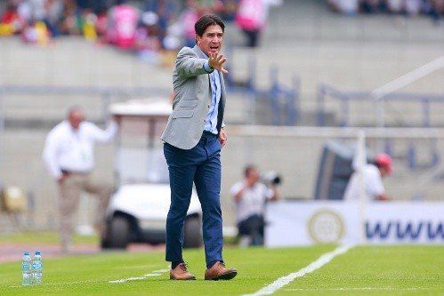 Marioni figuró en el radar de Unión antes de cerrar la llegada de Azconzábal y ahora dirigirá a Pumas.