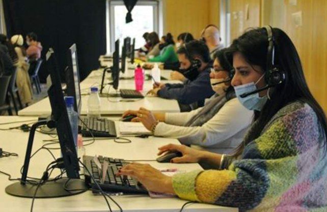 Coronavirus.&nbsp;El 0800 Covid recibe casi 5 mil consultas por d&iacute;a: c&oacute;mo funciona el servicio en Santa Fe