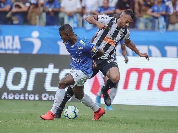 Juan Azconz&aacute;bal le pidi&oacute; a Uni&oacute;n sumar al volante paraguayo Ram&oacute;n Mart&iacute;nez.