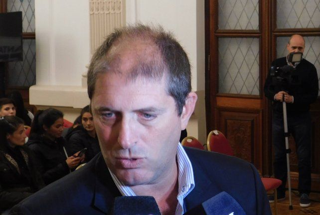 Jugar sin p&uacute;blico ser&aacute; complicado destac&oacute; el dirigente de la FSF.