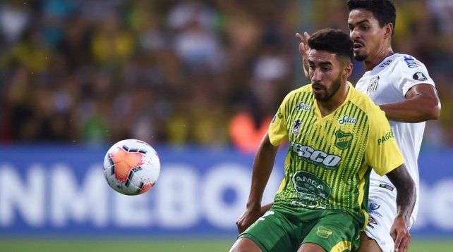 El delantero Juan Mart&iacute;n Lucero, que viene de jugar en Defensa, se convirti&oacute; en refuerzo de V&eacute;lez.