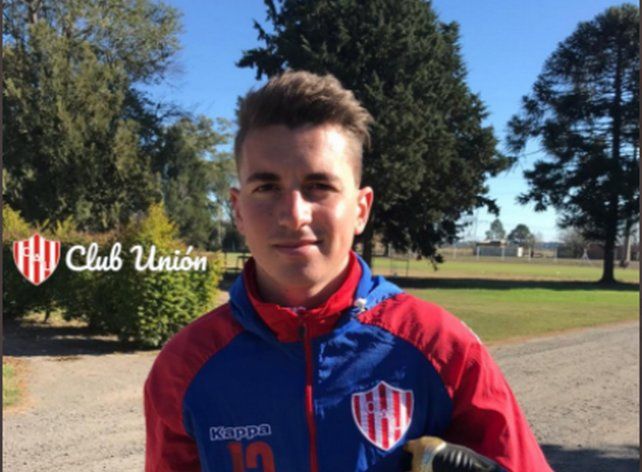 Marco Borgnino fue probado como lateral izquierdo, en una alternativa que maneja Juan Manuel Azconz&aacute;bal en Uni&oacute;n.