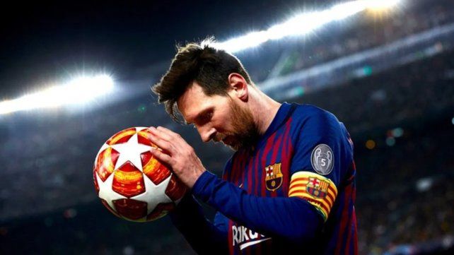 Lionel Messi cumplirá con la pactado en papeles con Barcelona. 