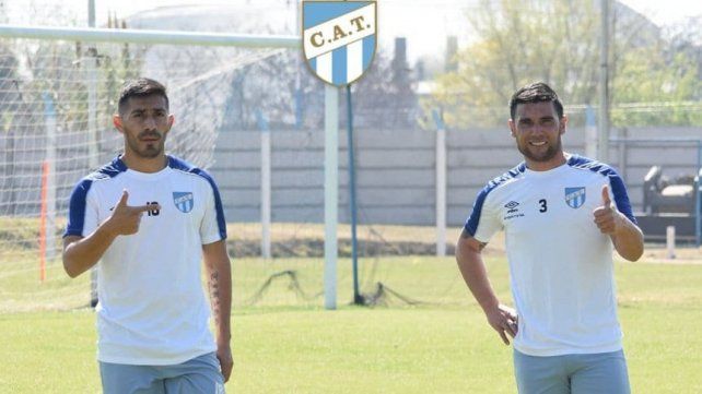 Bebe Acosta manifest&oacute; su deseo de jugar en Uni&oacute;n, aunque Atl&eacute;tico Tucum&aacute;n lo quiere retener.