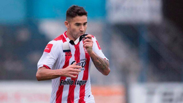 Claudio Bieler viene de jugar con poco suceso en Independiente del Valle y regresar&aacute; a Atl&eacute;tico de Rafaela.