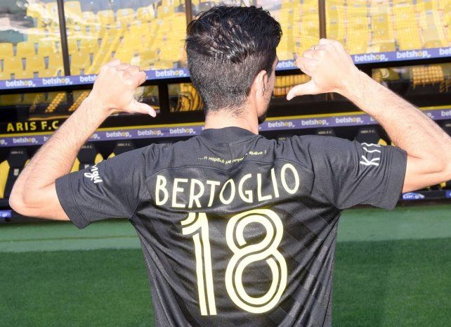 Facundo Bertoglio, uno de los exjugadores de Col&oacute;n que al igual que otros de Uni&oacute;n jugar&aacute;n la Superliga de Grecia.