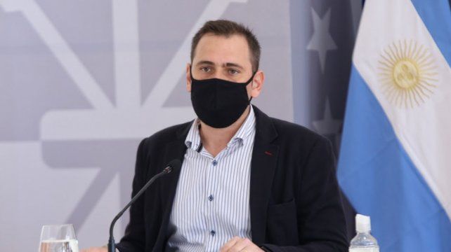 Aviano se refirió a lo que provincia tiene previsto para los comercios, si deben seguir cerrados. 