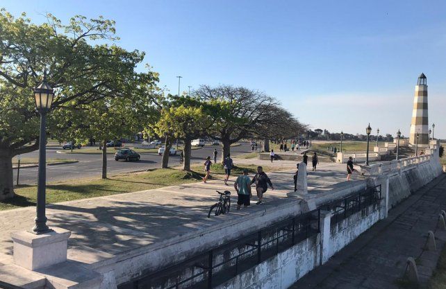 Coronavirus y primavera. As&iacute; luci&oacute; la Costanera santafesina