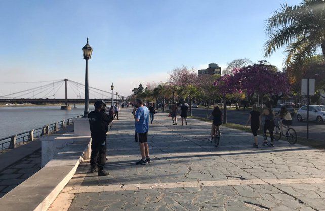 Coronavirus y primavera. As&iacute; luci&oacute; la Costanera santafesina