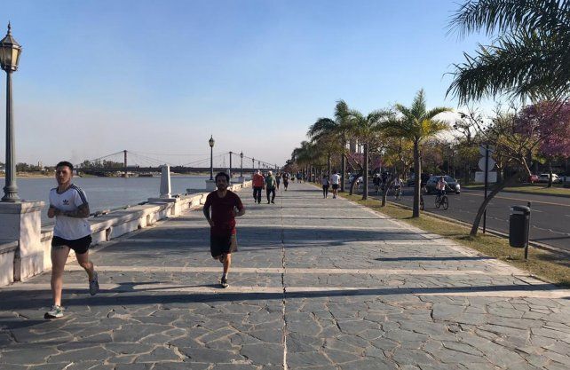 Coronavirus y primavera. As&iacute; luci&oacute; la Costanera santafesina