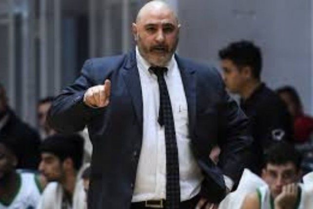 Hern&aacute;n Laginestra, tras su paso por Ferro, es otro de los t&eacute;cnicos argentinos en llegar al b&aacute;squet de Uruguay.