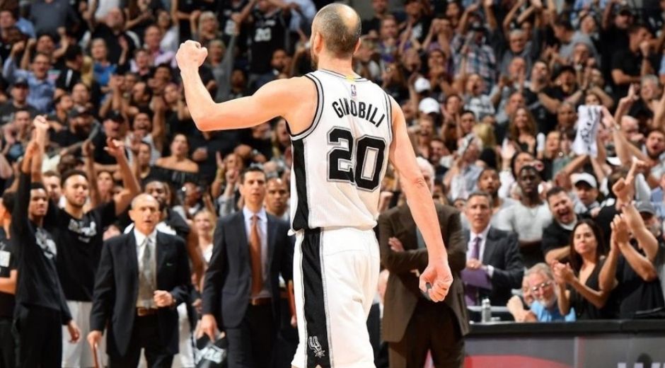 Chapu Nocioni ba&ntilde;&oacute; de elogios a Emanuel Gin&oacute;bili previo a que sea oficializado dentro del Hall de la Fama de la NBA.