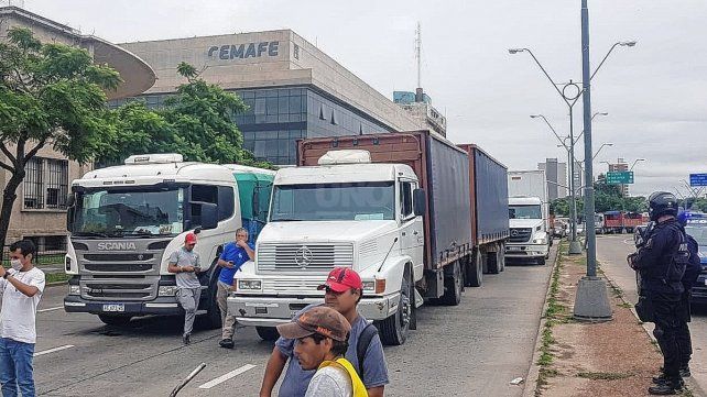 Corte MovimientoTerritorial de Liberación por eliminación de programas para cooperativas.