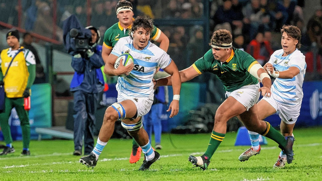 Con un triunfo y una ca&iacute;da, Argentina buscar&aacute; finalizar con una alegr&iacute;a que le permita clasificar &nbsp;a semifinales.