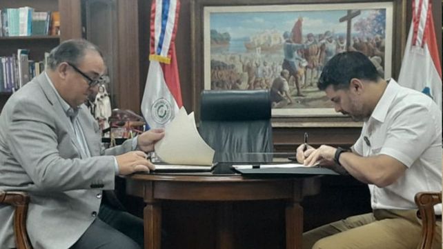 Juan Pablo Poletti, se reunió este lunes con su par de Asunción, Óscar Rodríguez Quiñónez,
