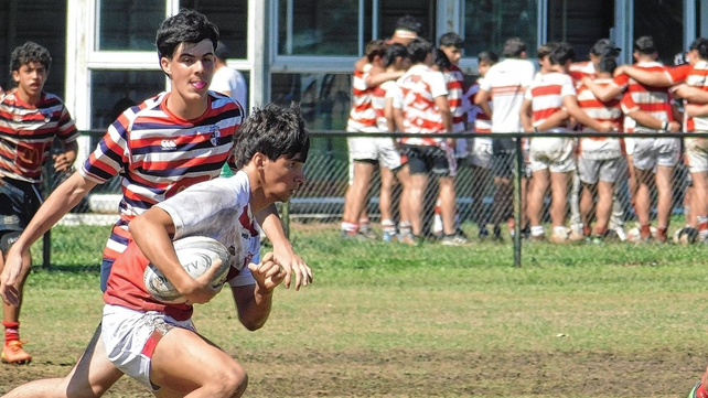 M&aacute;s de 500 jugadores y 21 clubes disfrutaron de la competencia para los Menores de 16 en Sauce Viejo.