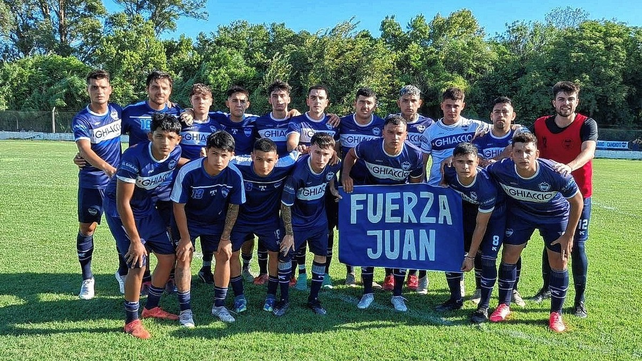 Gimnasia brind&oacute; su apoyo a Juan Cruz Ju&aacute;rez, el jugador agredido por el arquero de Instituto de Paran&aacute;.