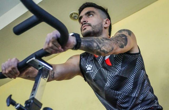 Guillermo Celis se cans&oacute; de esperar una nueva oferta de Col&oacute;n y arregl&oacute; en Deportes Tolima