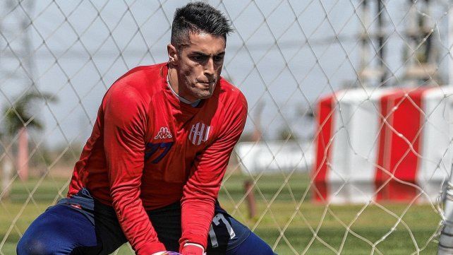 El plantel de Unión, con la presencia de Santiago Mele, entrenó pensando en Independiente.