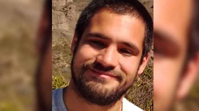 Dalmiro Borzone, licenciado en Biodiversidad becario doctoral de Conicet. Trabaja en el INALI y en CURE de Maldonado.  