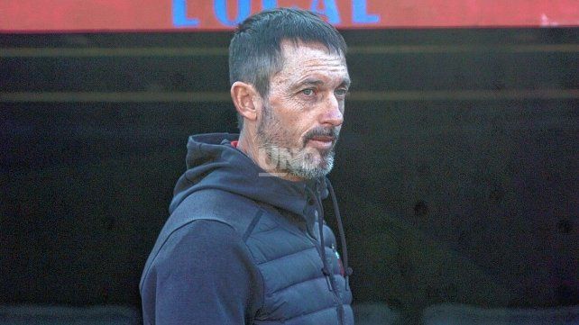 Martín Minella lamentó que en Colón aportar en las inferiores sea visto como 