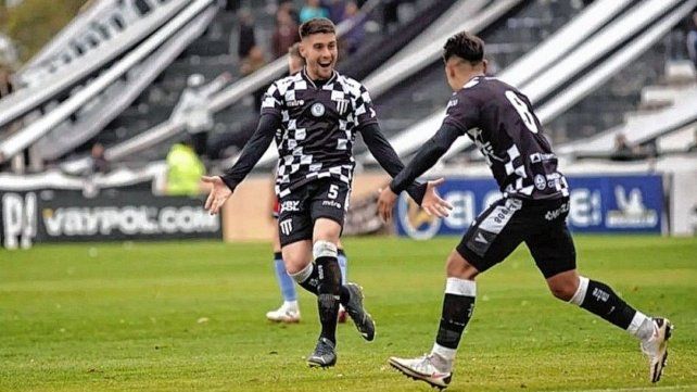 Ignacio Antonio desembarca en Colón.