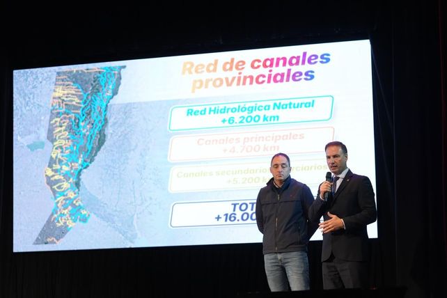 Ante la llegada de El Niño, Santa Fe anunció un fondo de $10.000 millones y mostró las obras para prevenir inundaciones Ante la llegada de El Niño, Santa Fe anunció un fondo de $10.000 millones y mostró las obras para prevenir inundaciones