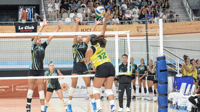 La escuadra lagunera ahora jugar&aacute; por el tercer puesto frente a UPCN de San Juan.