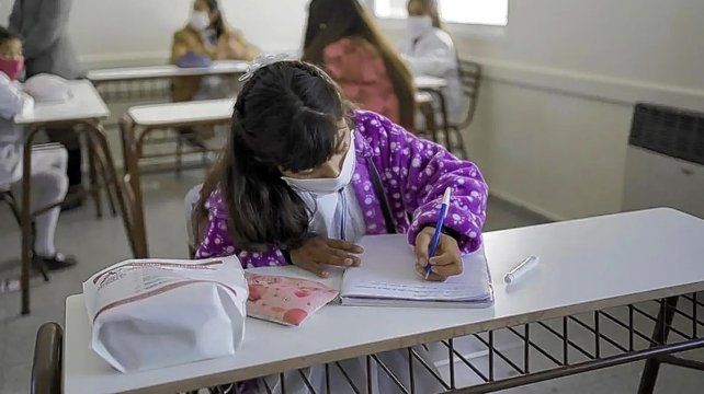 El gobierno se reunirá en febrero con los docentes para hablar de la vuelta a clases 