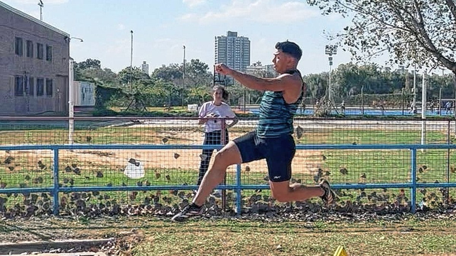 El representante de Velocidad y Resistencia se destac&oacute; en la prueba de largo y bala.