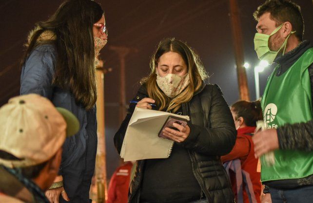 Todos los días, el municipio busca a las personas que se encuentran en situación la calle y les ofrece pasar la noche en los refugios.