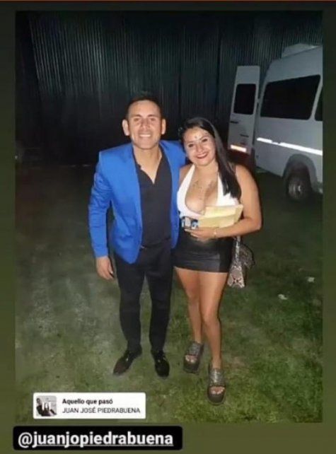 La foto de Juanjo Piedrabuena junto a la hermana de la novia