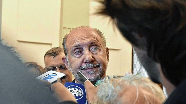 El gobernador Omar Perotti, durante el acto de jura del ministro de Seguridad Rubén Rimoldi.