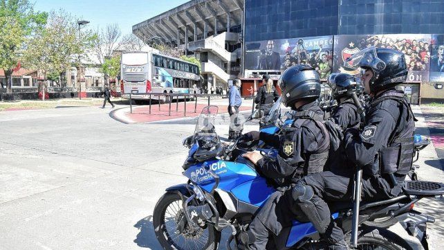 Operativo de seguridad especial para el partido de Colón - Argentinos que se jugó sin público