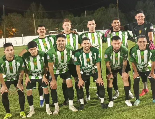 Sanjustino superó al duro Independiente en el Coloso del Oeste y logró el pasaje a los cuartos de final.