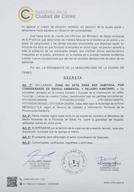 El decreto a través del cual Alejandra Dupouy, dispuso que el lugar se declara inhabitable. 