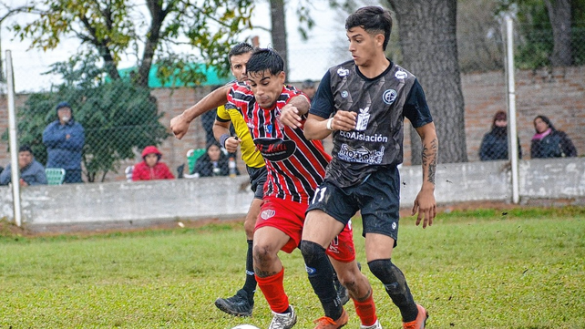 La Juve y el equipo santotomecino animaron un atractivo cotejo en el Rodolfo Candioti.