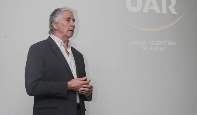 El máximo dirigente del rugby argentino afirmó que buscarán competir con Sudáfrica y con Australia el año próximo.