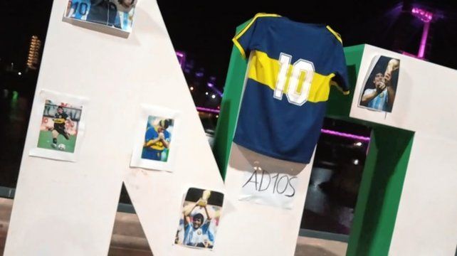 El homenaje de los santafesinos en la ciudad