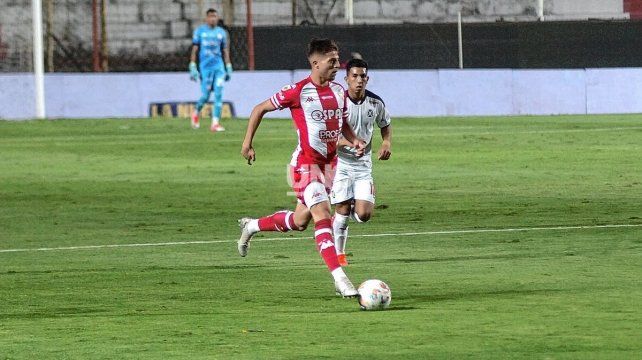 Federico Vera podr&iacute;a ser titular el jueves en Uni&oacute;n ante Defensa en el 15 de Abril.