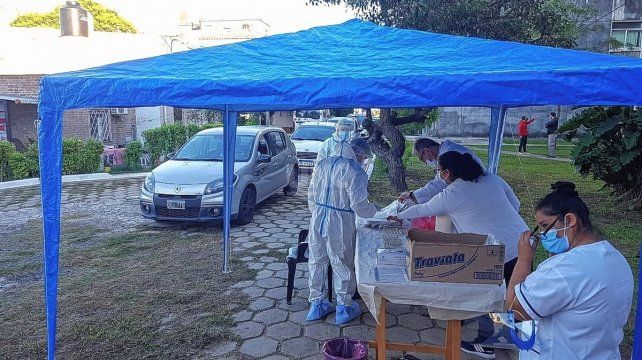 El viejo hospital Iturraspe montó en sus instalaciones un centro de testeo de coronavirus