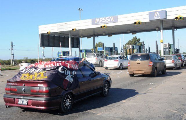 Varios hinchas de Col&oacute;n ya reservaron estad&iacute;a en Santiago del Estero para la final del Trofeo de Campeones en el Madre de Ciudades. &iquest;Ante River?