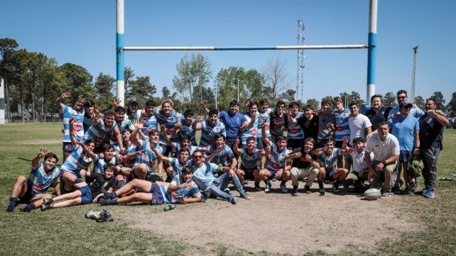Los Gitanos hicieron un buen torneo, y se adjudicaron el interuniones de inferiores en la categoría Menores de 17 años. 