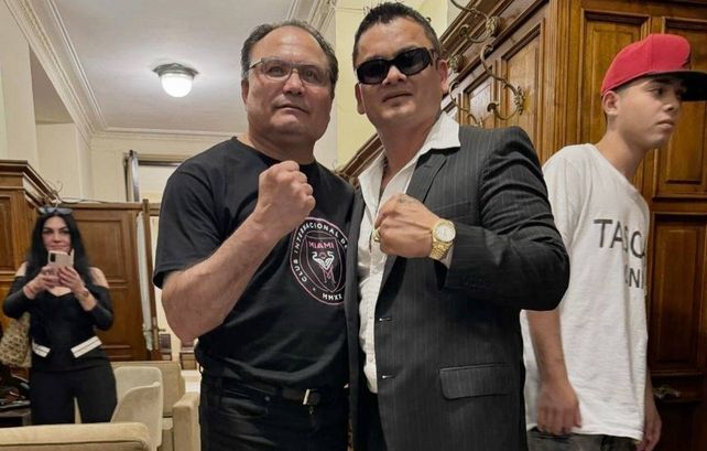 Encuentro de campeones en el Congreso; el Zurdo Julio César Vázquez (68-13-1; 43KOs) y el Chino Maidana (35-5; 31KOs).