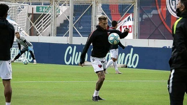 Gonzalo Piovi sigue con problemas f&iacute;sicos y Eduardo Dom&iacute;nguez seguir&iacute;a sin poder contarlo en Col&oacute;n. Foto: prensa Col&oacute;n