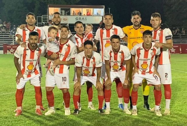 Col&oacute;n de San Justo se impuso por 1 a 0 a Col&oacute;n de Santa Fe y es el otro finalista.&nbsp;